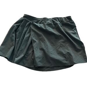 Avia Skort Women's Sz Small Pleated Bike Shorts Liner Zip Pocket Sage Green EUC